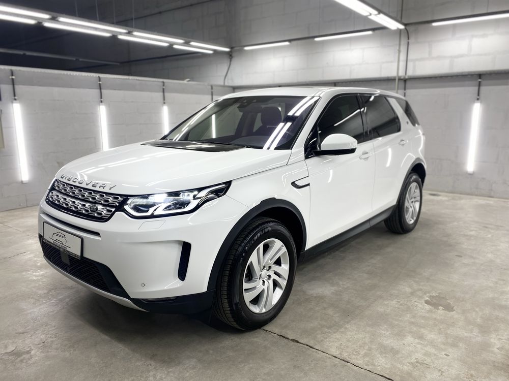В наявності автомобіль Land Rover Discovery Sport 2019