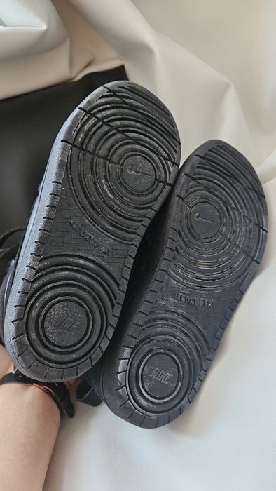 Ботинки хайтопы кроссовки nike 33