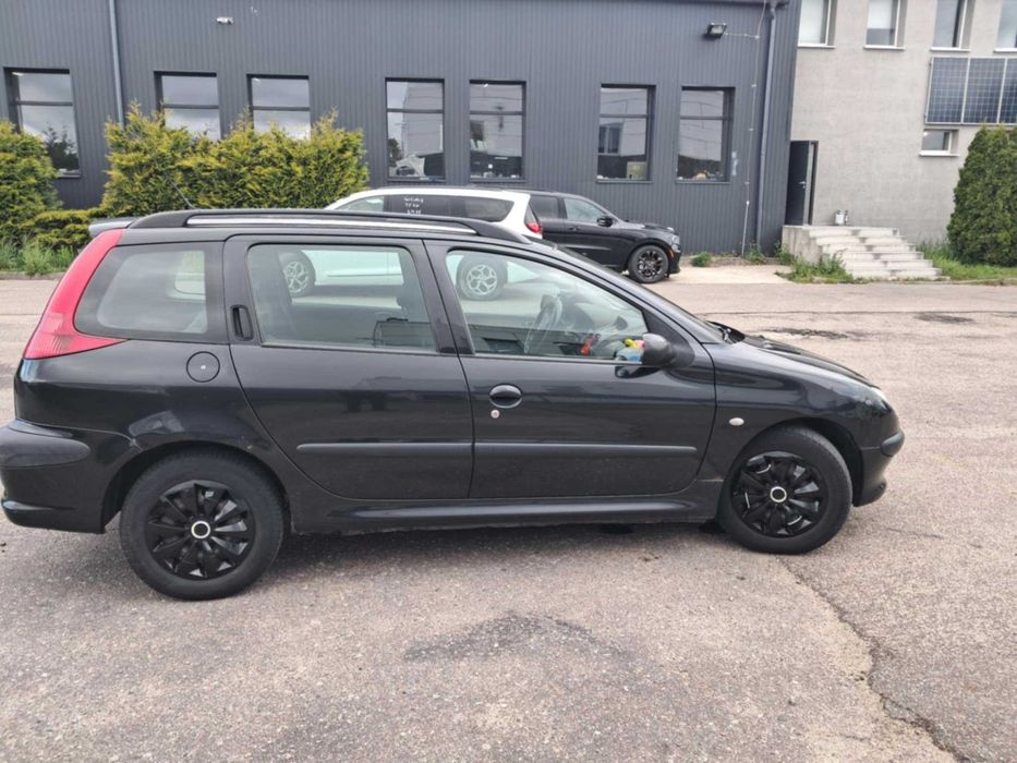 Sprzedam samochód marki Peugeot
