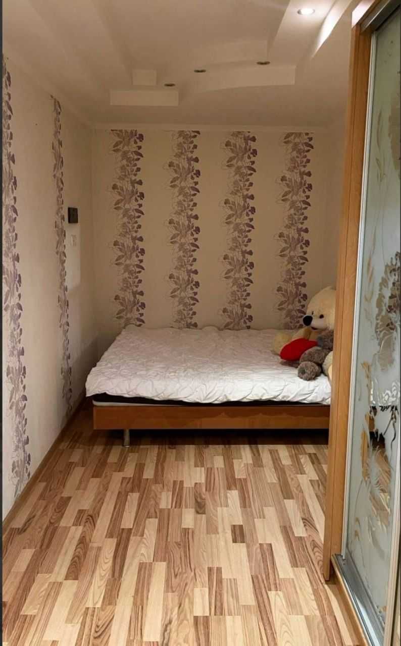 Сдаю 2к квартиру на Василя Сидоренка, 3