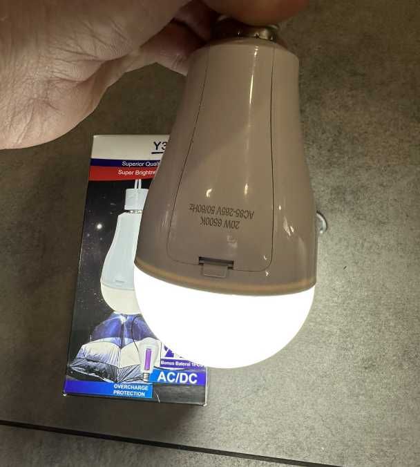 Світлодіодна лампочка Alfarid 20W Е27 220V LED на акумуляторі лампа