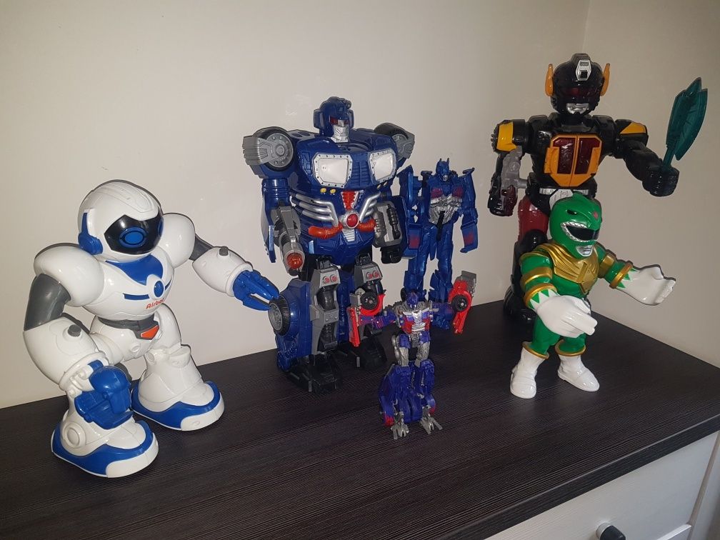 ROBOTY  roboty interaktywne