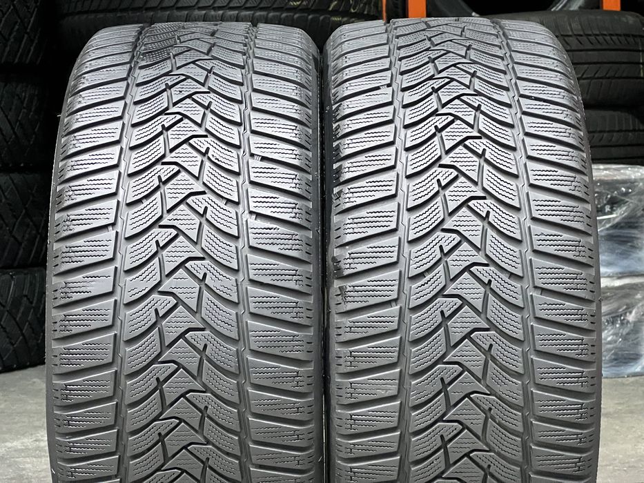 Шины зима 2шт 245/40/R18 Dunlop WinterSport5D