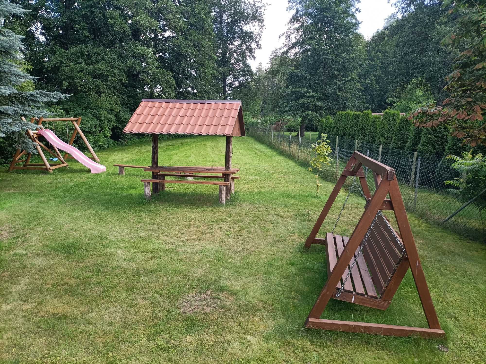 Domek letniskowy nad jeziorem