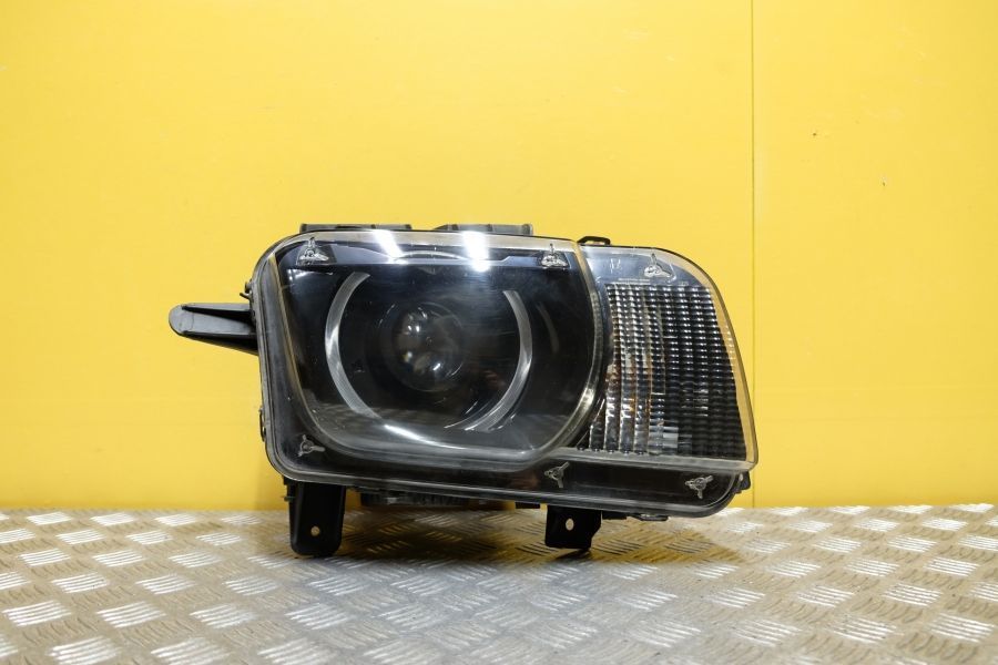 CHEVROLET CAMARO 2010- REFLEKTOR LAMPA XENON Z LED PRAWA USA
