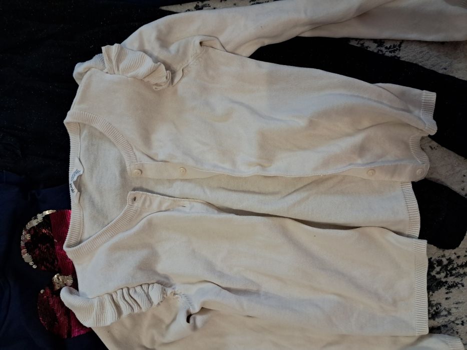 Komplet ubrań dla dziewczynki 134