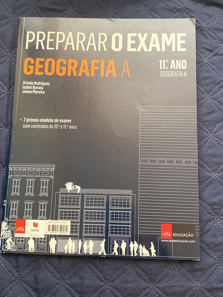 Caderno Atividades- Inglês, Geografia A, Português, Economia A