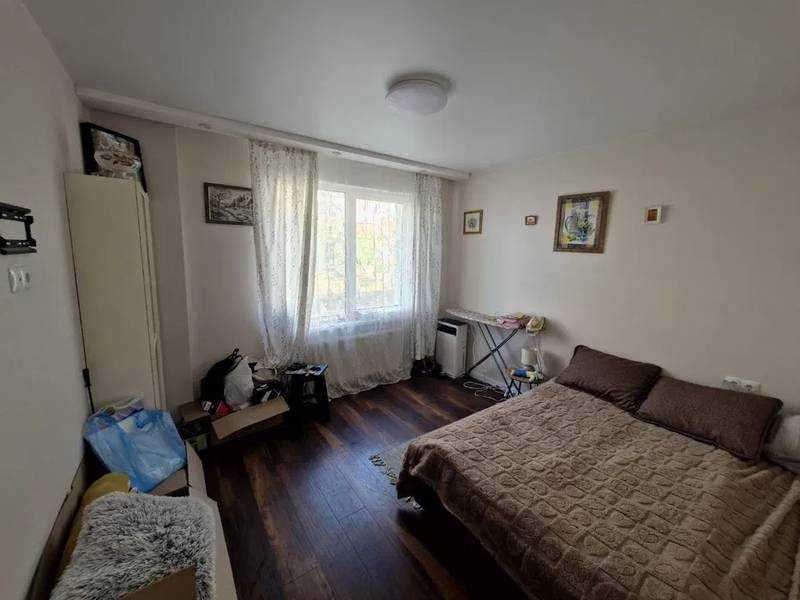 1К- квартира с ремонтом в новом доме ЖК Розенталь.