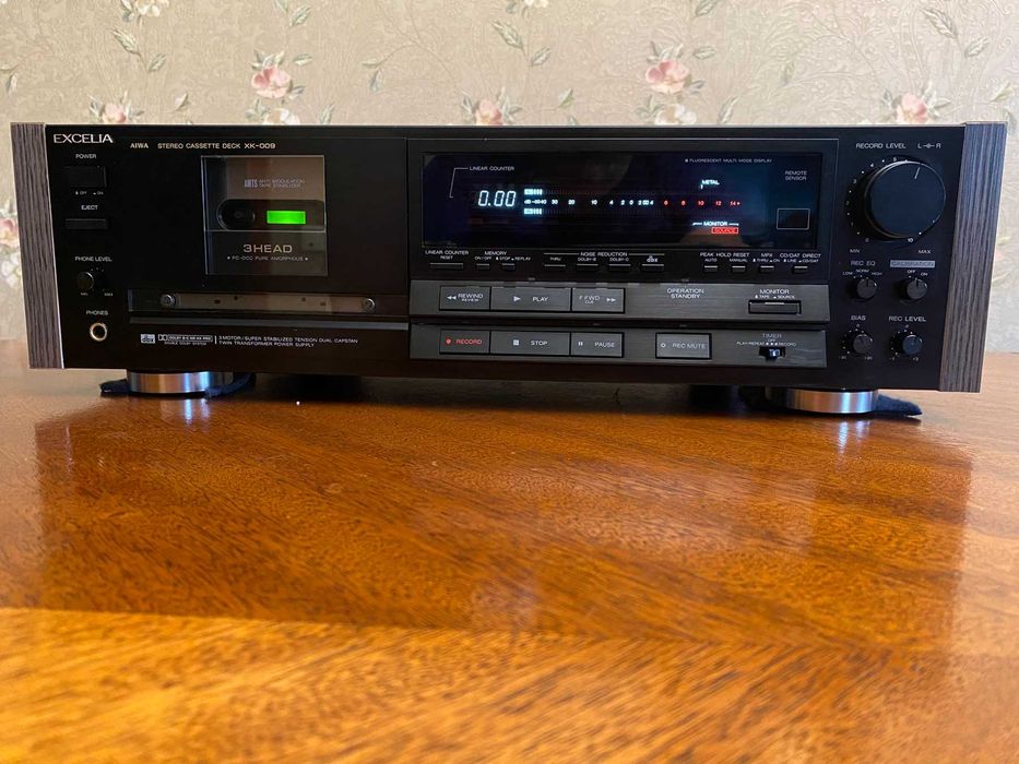 Кассетная дека AIWA Excelia XK-009 + паспорт
