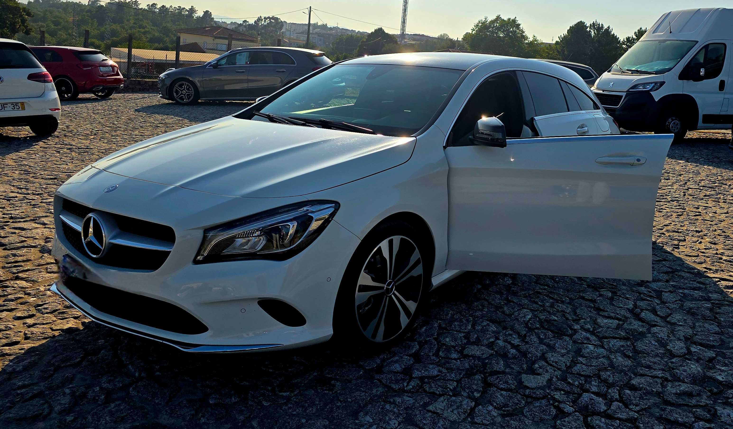 Mercedes-Benz CLA 200 d Shooting Brake