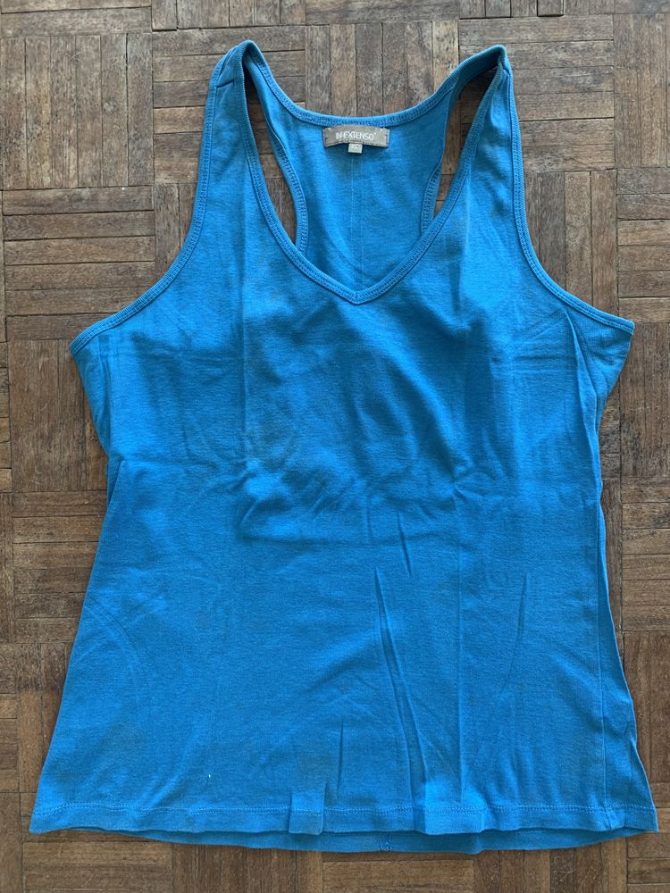 T-shirts de alças