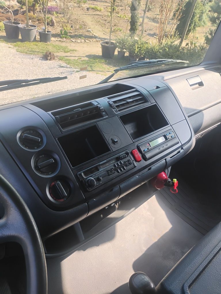 Mercedes Atego 815 Firanka