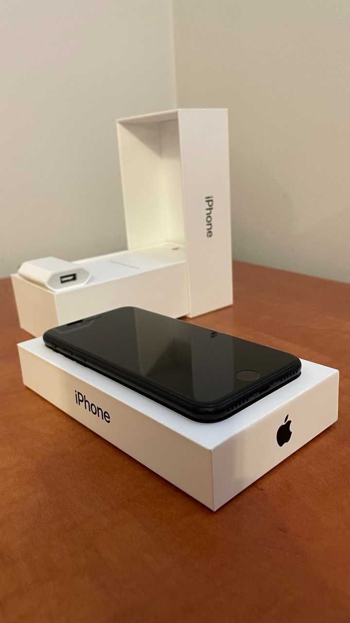 iPhone SE 2020 64GB Czarny - Super Stan + Pudełko