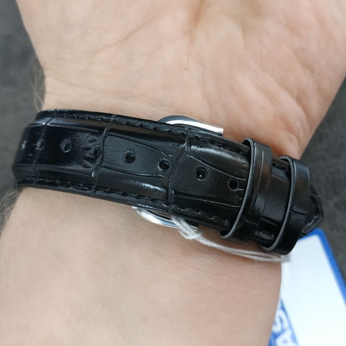 Годинник  Casio MTP-V300L-1 Оригінал Гарантія Часы Касио