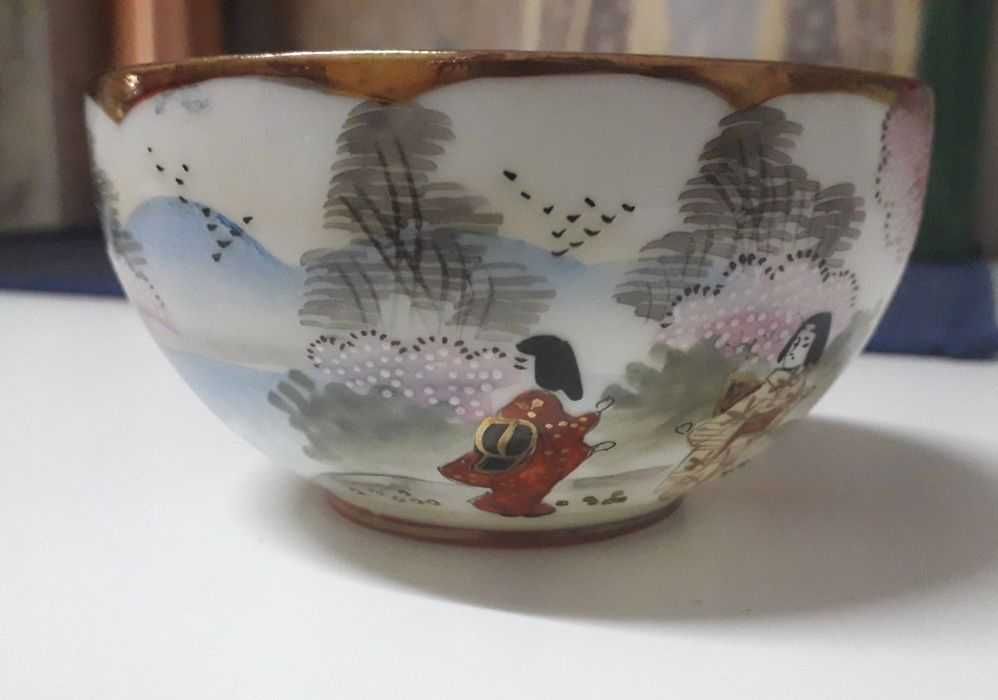 7 Chávenas de Chá + 6 Pires porcelana Japonesa Casca de Ovo