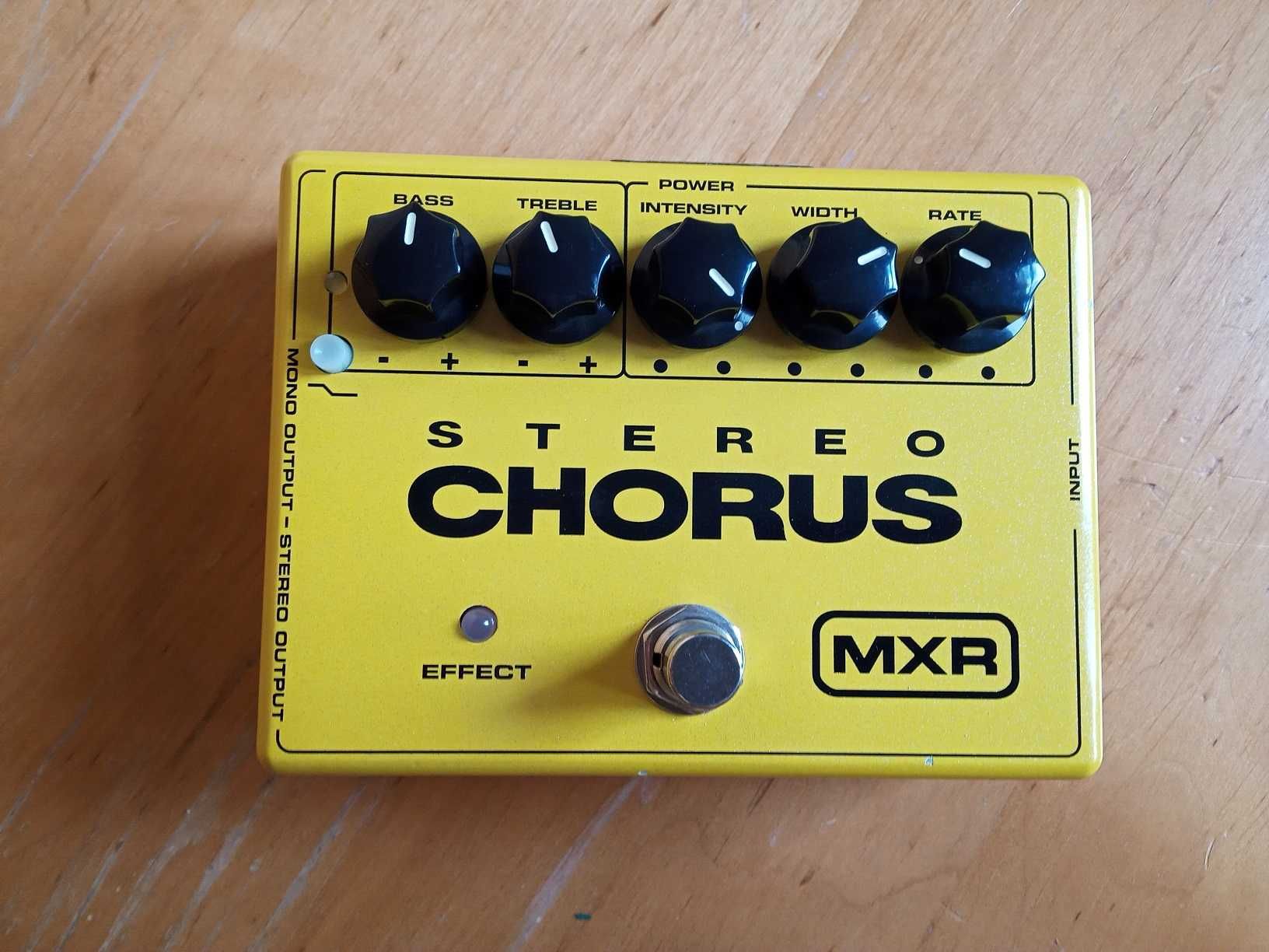 MXR Stereo Chorus M-134 (Dunlop) - analogowy - stan super !