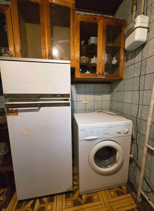 Продам двухкомнатную квартиру в центре