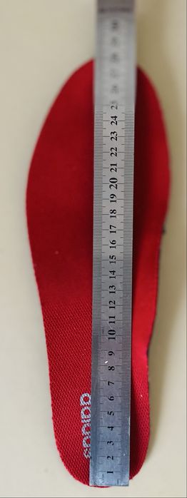 Вінтажні кросівки ADIDAS.