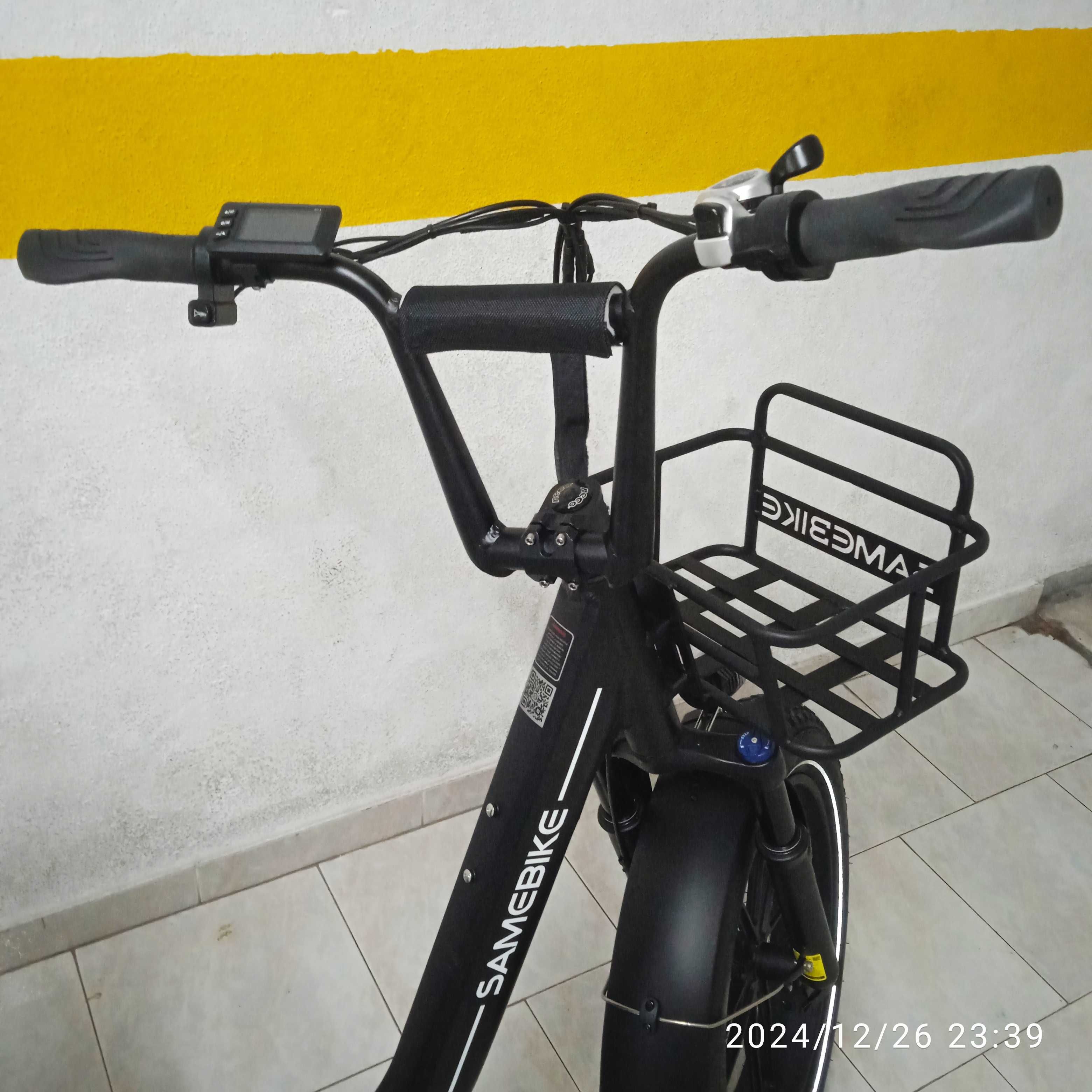 Bicicleta eletrica. Dobrável. Nova. 0 Km. Com cesto.