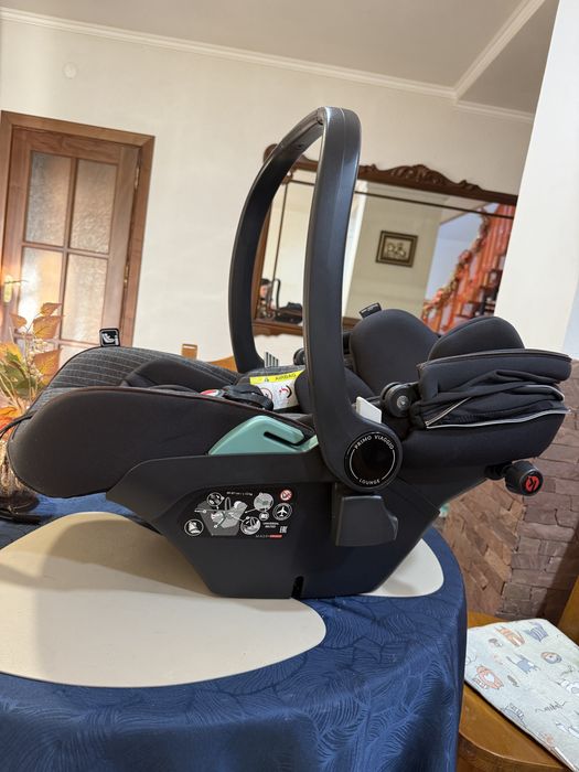 Автокрісло від народження Peg Perego Primo Viaggio Lounge
