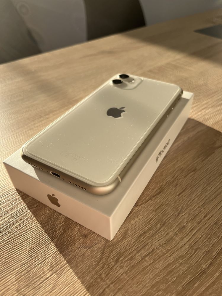 Iphone 11 apple 64Gb stan idealny