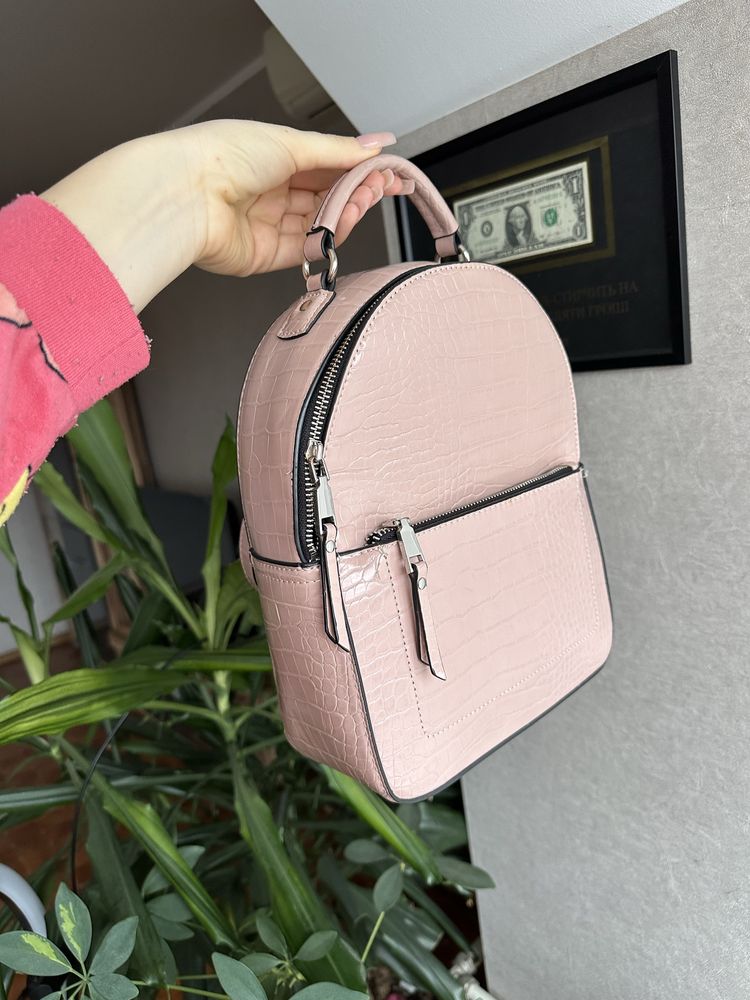 Рюкзак Stradivarius рожевого кольору