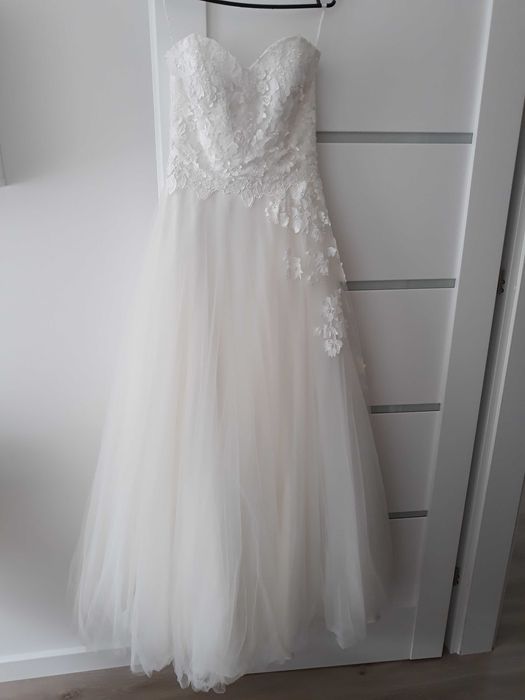 Suknia ślubna tiulowa S