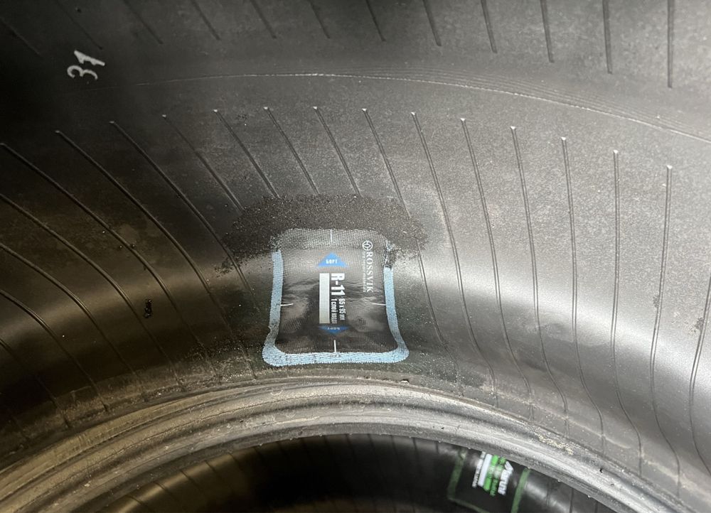 Nokian WR A4 235/45 R17 97V XL