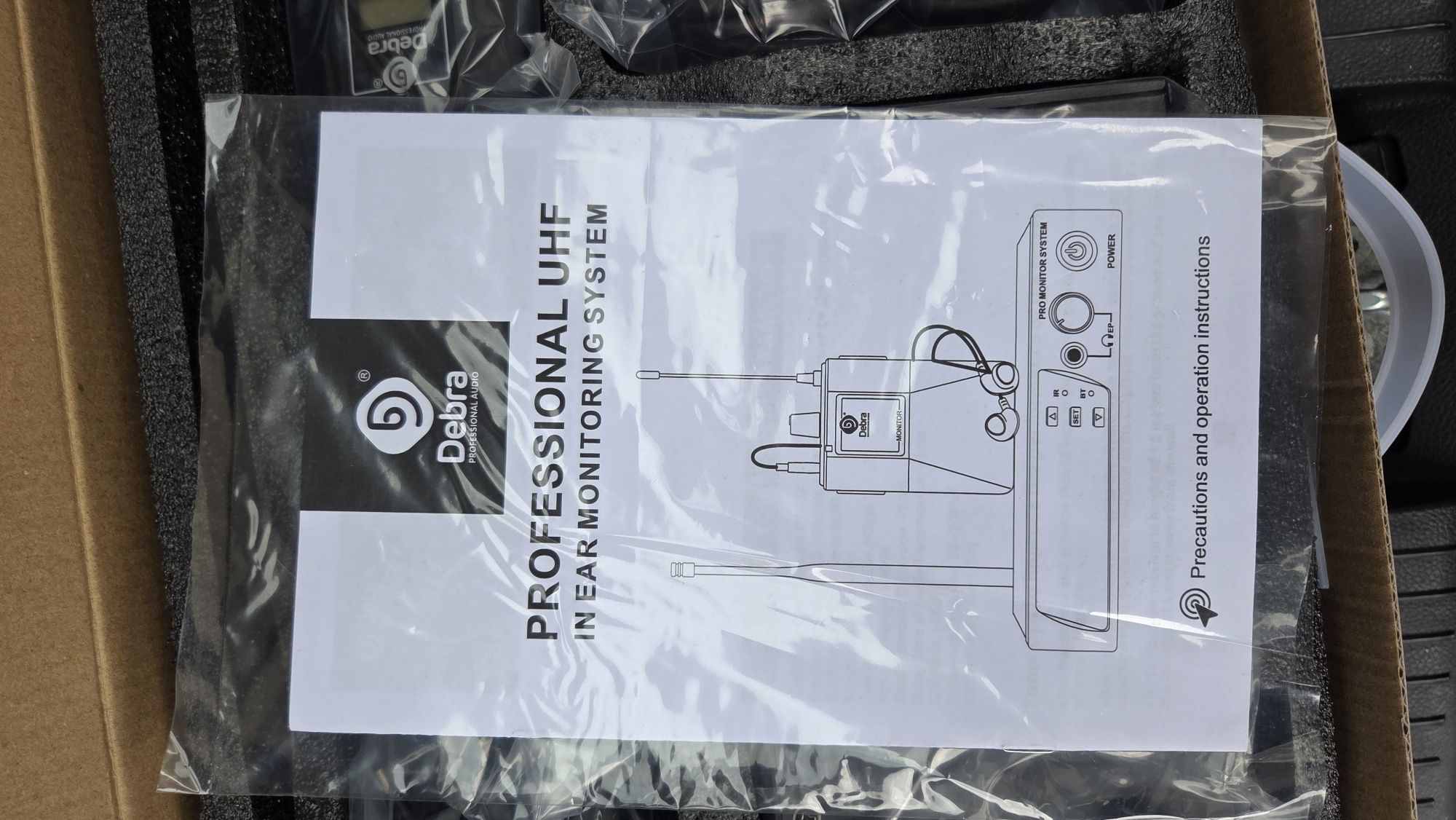 Debra Audio PRO ER-102UHF bezprzewodowy system monitorowania dousznego