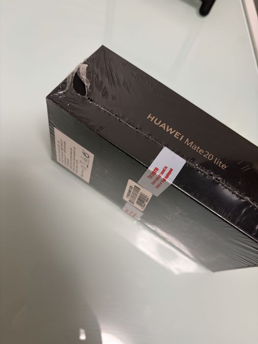 Telemóvel Huawei Mate 20 lite novo (selado)
