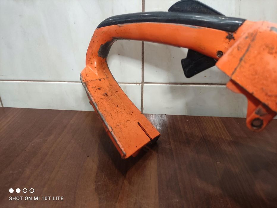 Stihl 045 Av Rączka Obudowa Uchwyt
