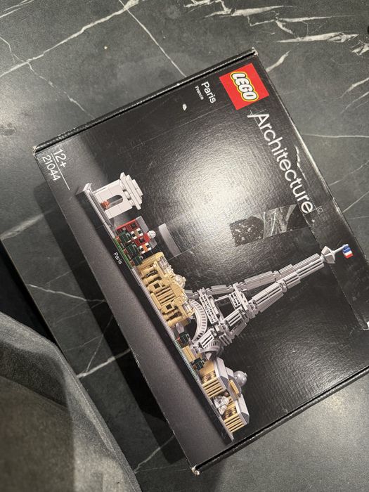 Lego archtecture paris