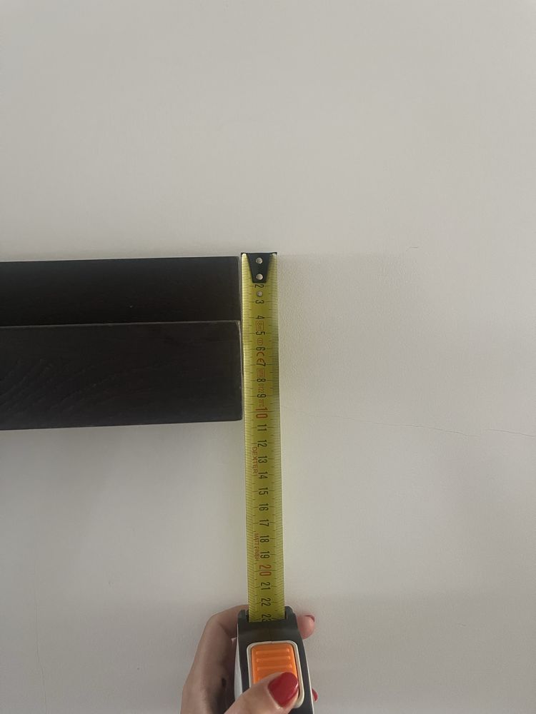 Prateleira para Molduras ou Livros