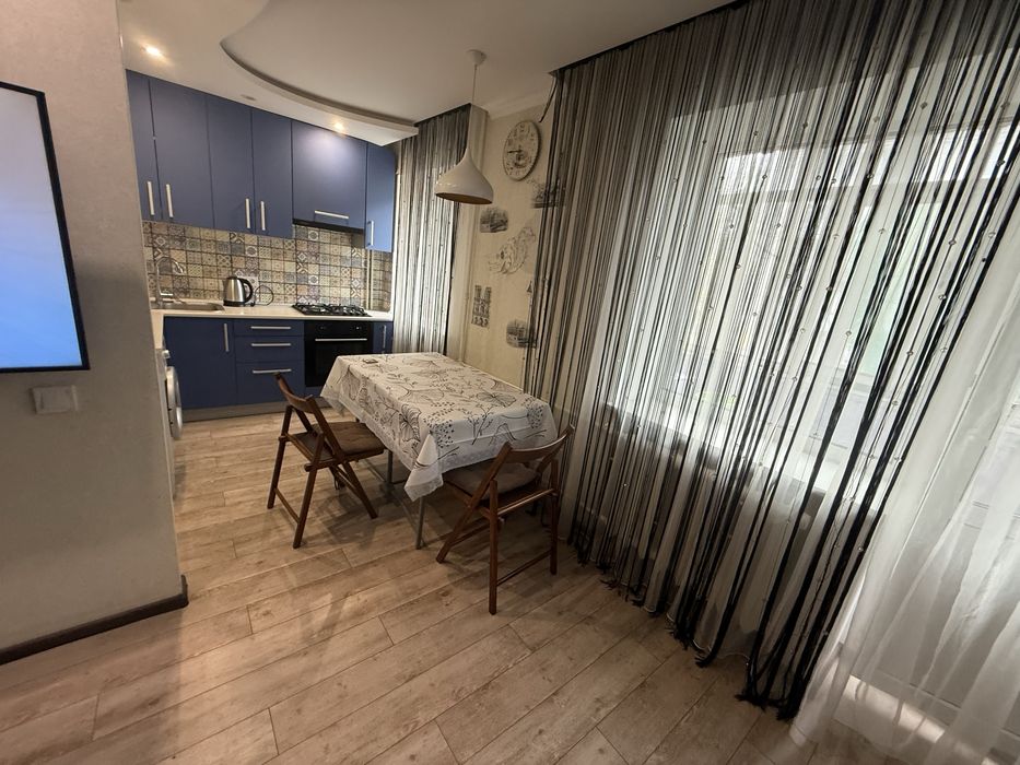 Телефонуйте домовимось !Здам 2 кім центр міста Пушкіна Парк 12000