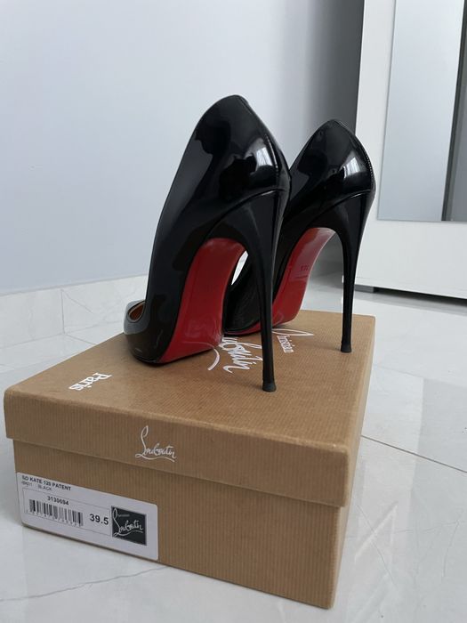 Christian Louboutin So Kate 12cm