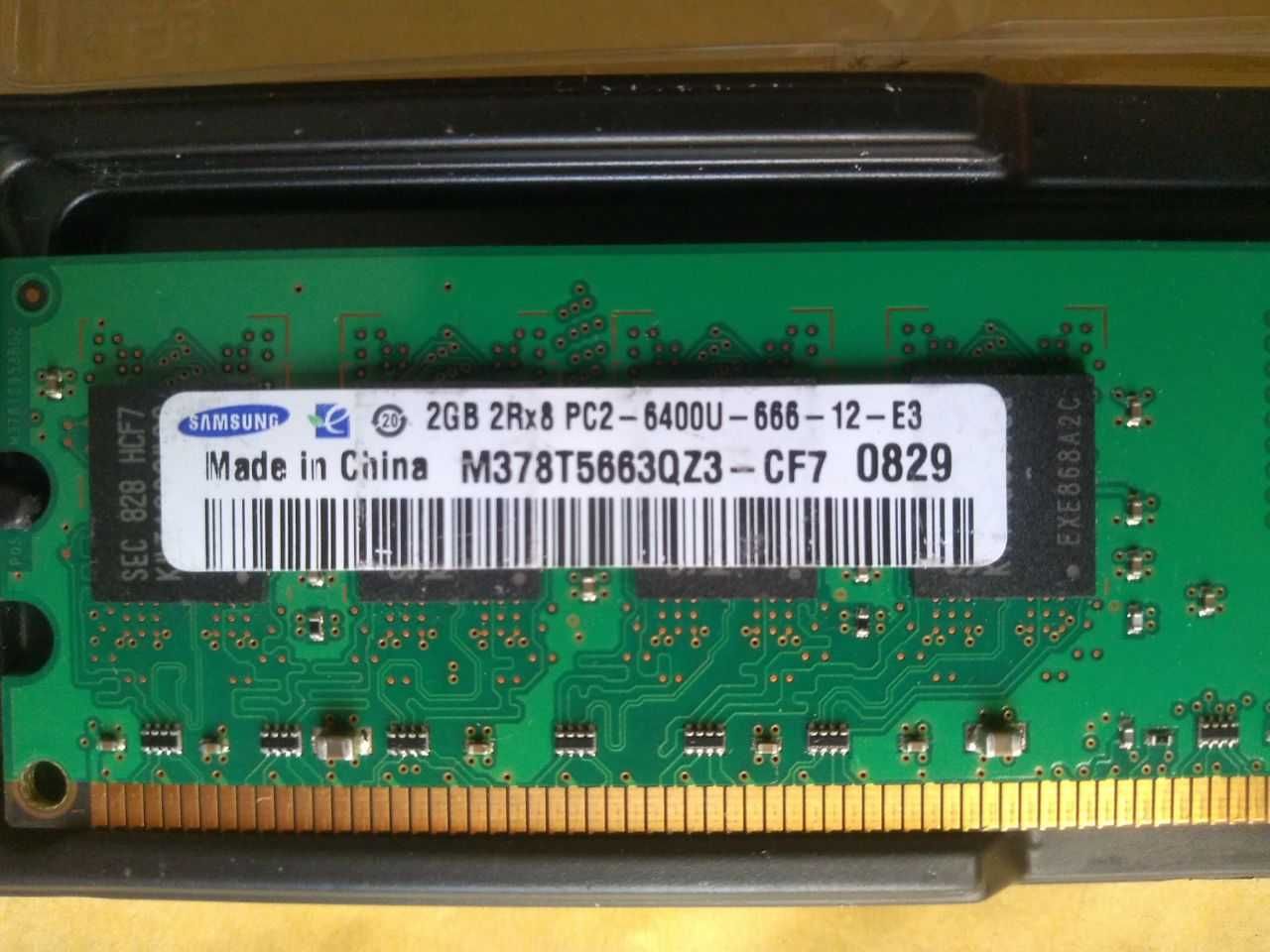 Оперативна пам'ять Samsung DDR2, (2 GB)