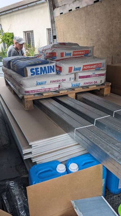 Вантажні перевезення