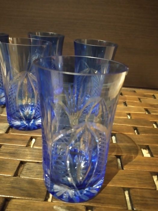 Szklaneczki  kryształowe niebieskie z okresu PRL.