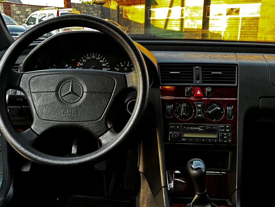 Mercedes C180 W202 1997