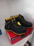 Vendo botas trabalho