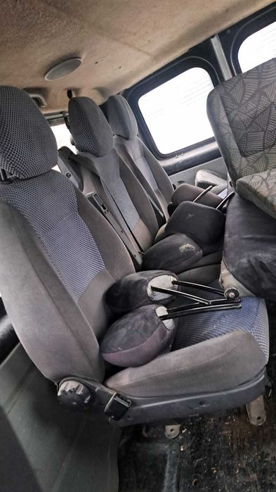 fotele  Renault Trafic Long, Vivaro, Trafic