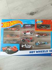 Zestaw 10 pojazdów Hot Wheels