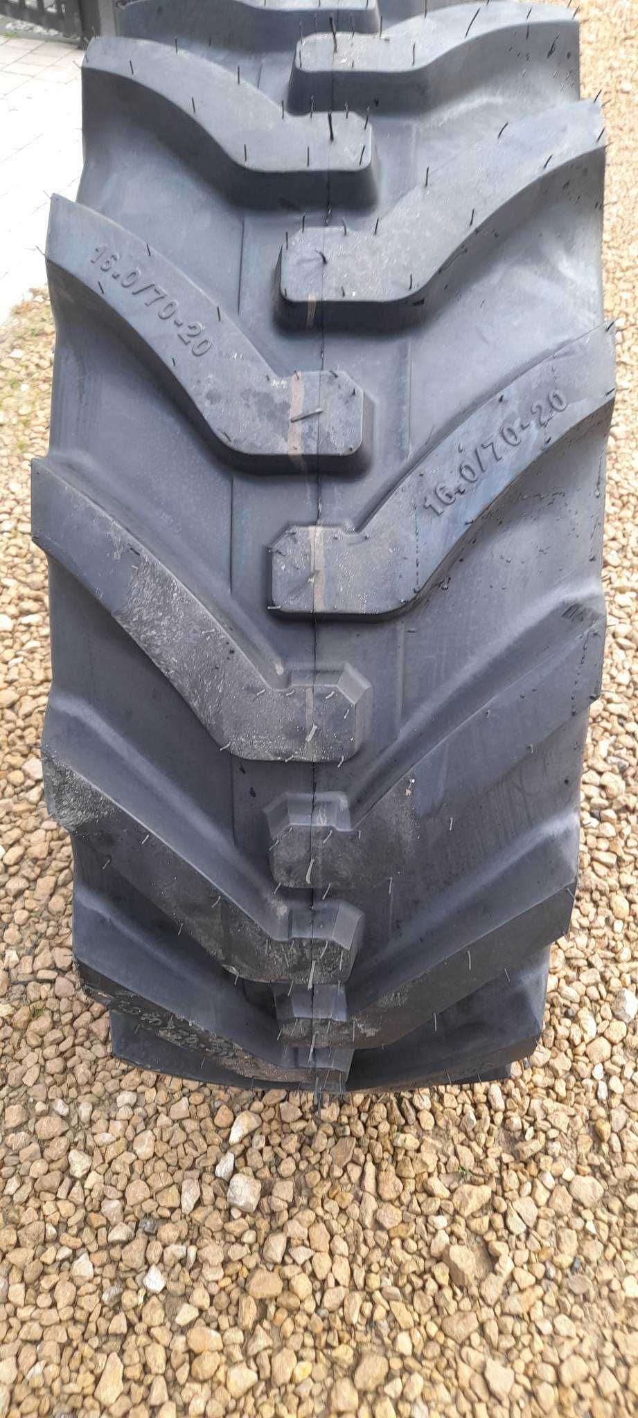 2SZT Opony Mocne 405/70-20 ( 16/70-20 ) 16.0/70-20 Dostawa0zł