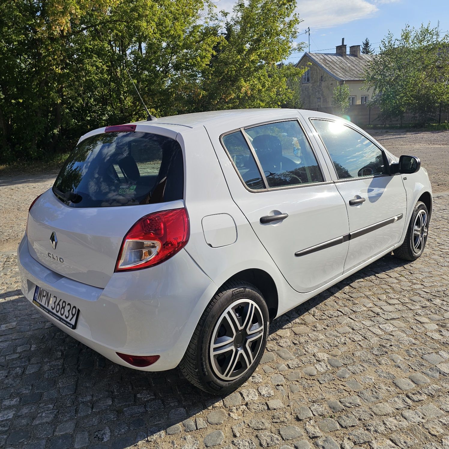 Renault Clio 1.2 Super Stan Bezwypadkowy Klima Wspomaganie