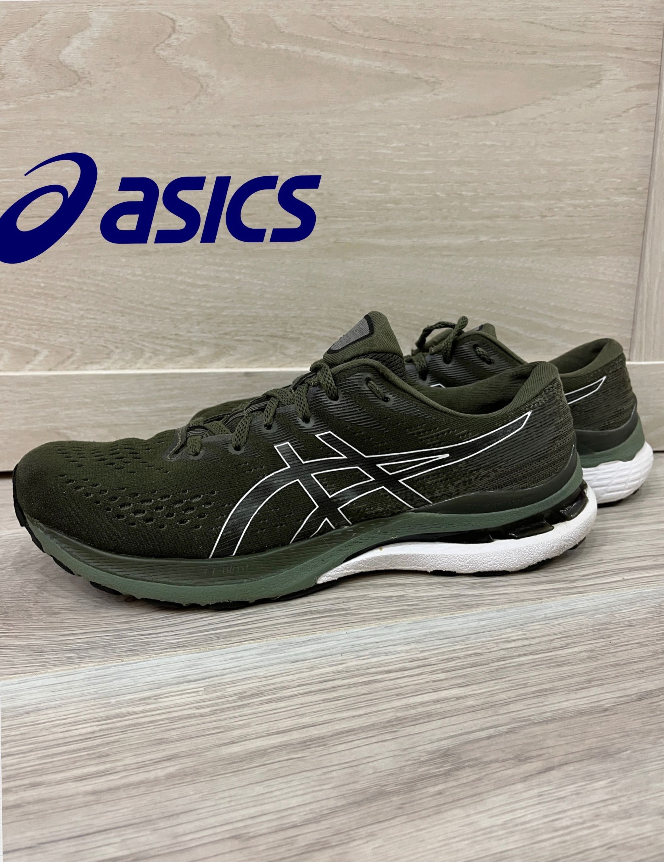 Кросівки Asics Gel-Kayano 28 olive canvas/black  42,5/9/27 оригінал