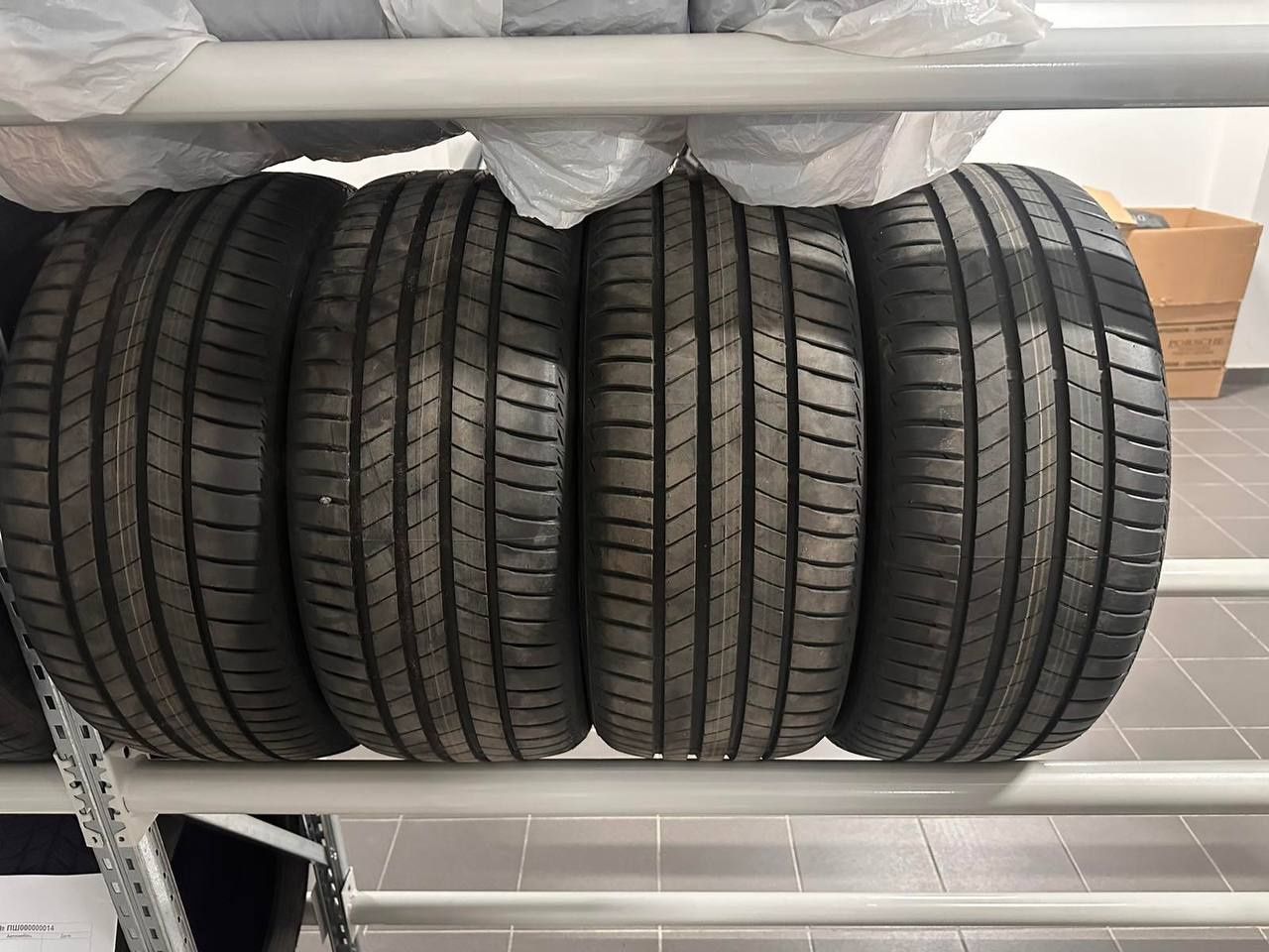 Bridgestone Turanza 5 245/40 R19 94W