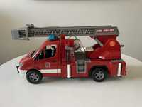 BRUDER wóz strażacki Mercedes