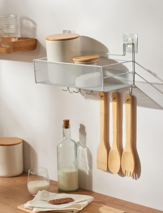 Полиця на кухню без свердління