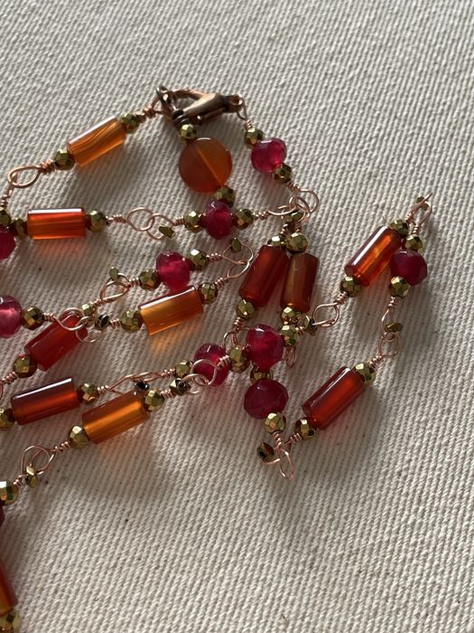 Colar com Corniolas Laranjas