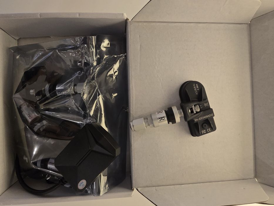 Kit TPMS novo, monitorização por APP